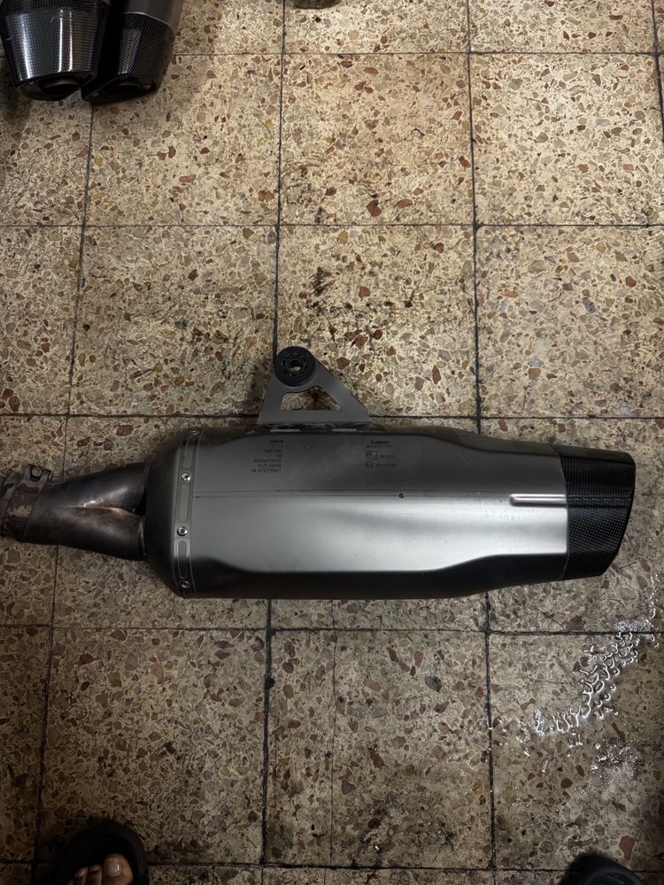 Ponteira de escape Akrapovic Bmw Gs