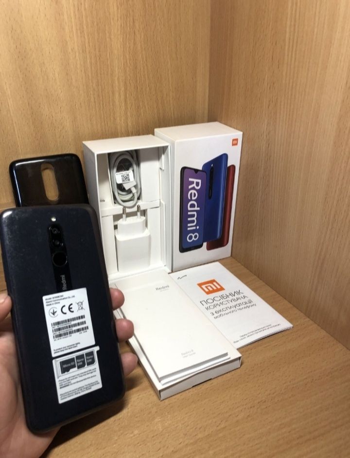 Redmi 8 3/32GB Гарний стан