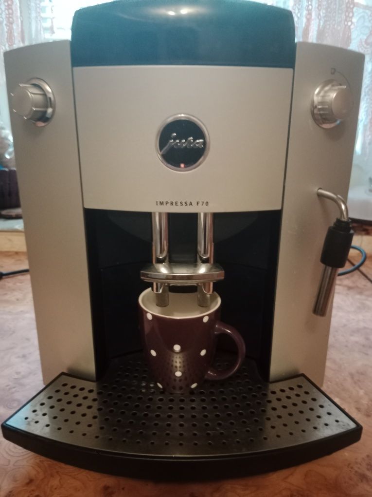 Кавомашина Jura lmpressa f70
