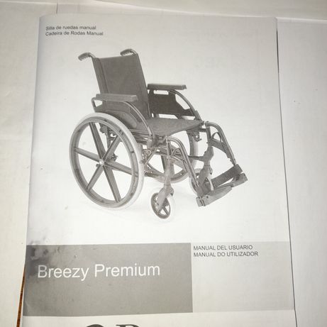 Cama articulada cadeira de rodas e andarilho
