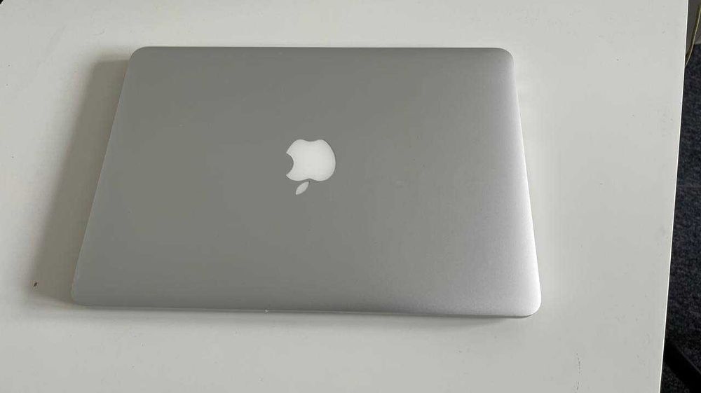 MacBook Pro 13 4GB RAM 128GB SSD Intel Core i5 DDR3