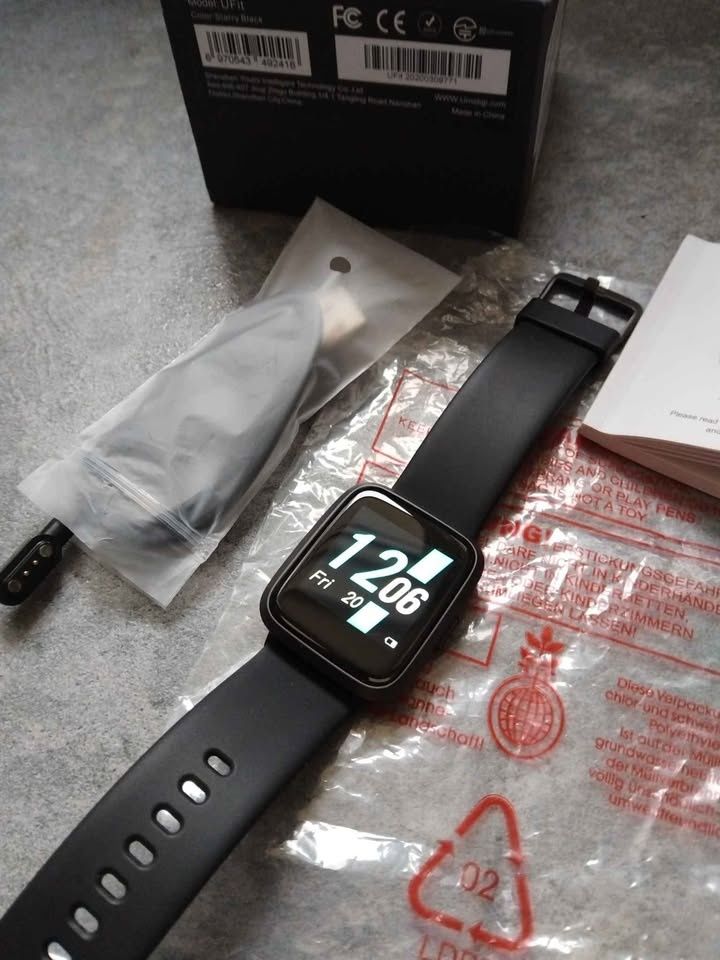 Smartwatch UMIDIGI Ufit czarny