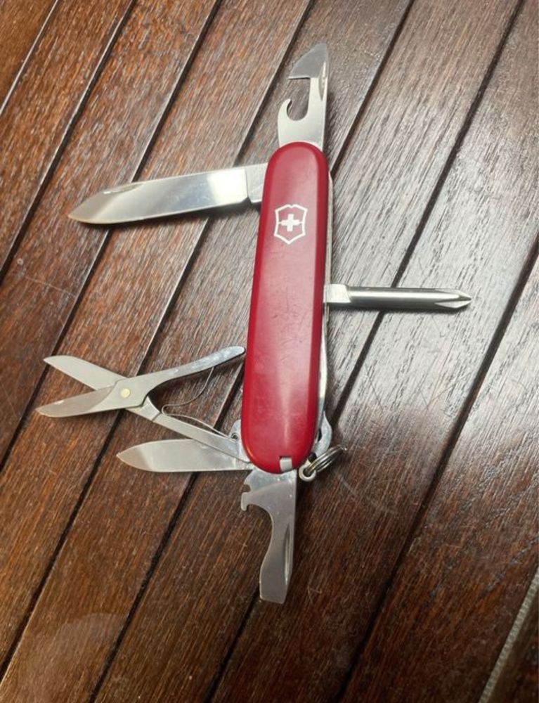 Victorinox Super Tinker