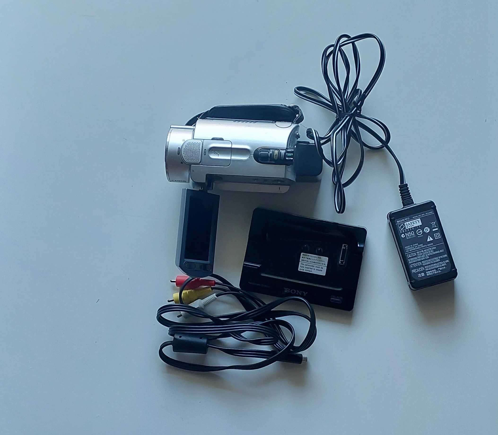 Kamera Sony Handycam DCR-SR190