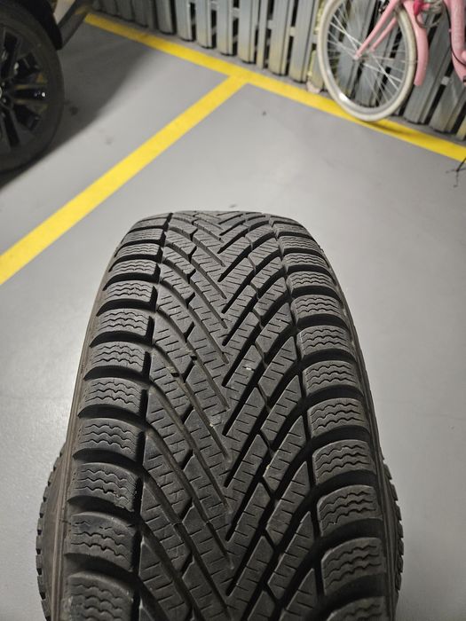 Opony zimowe PIRELLI Cinturato Winter 205/55/16