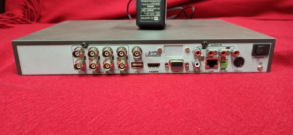 Відеореєстратор Hikvision DS 7208HVI