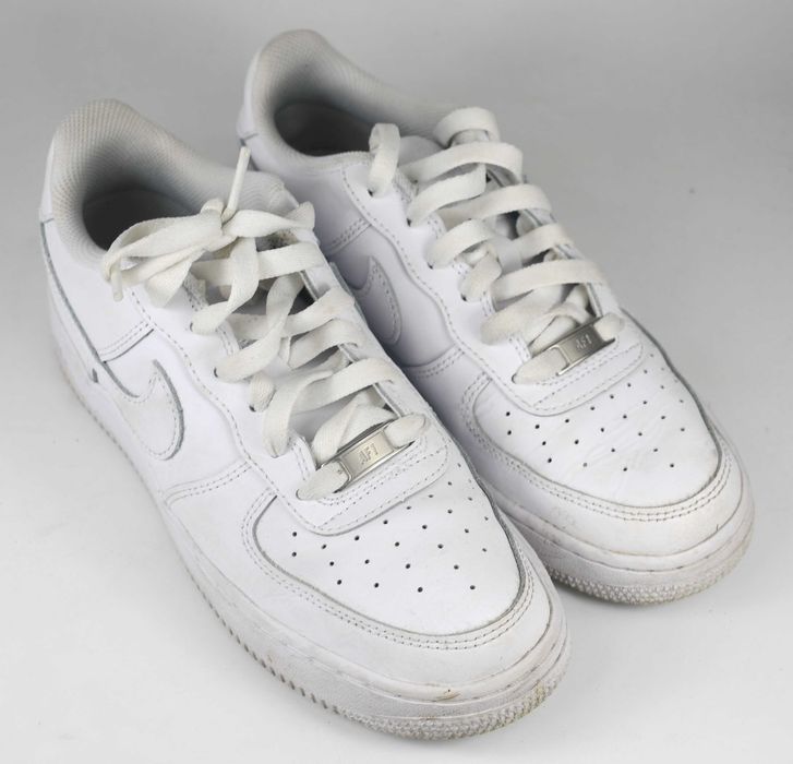 Używane Nike Air Force 1 LE FV5951 roz. 38