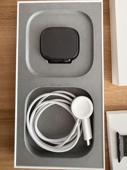 Apple Watch Ultra 2 czarny + mediolanska czarna