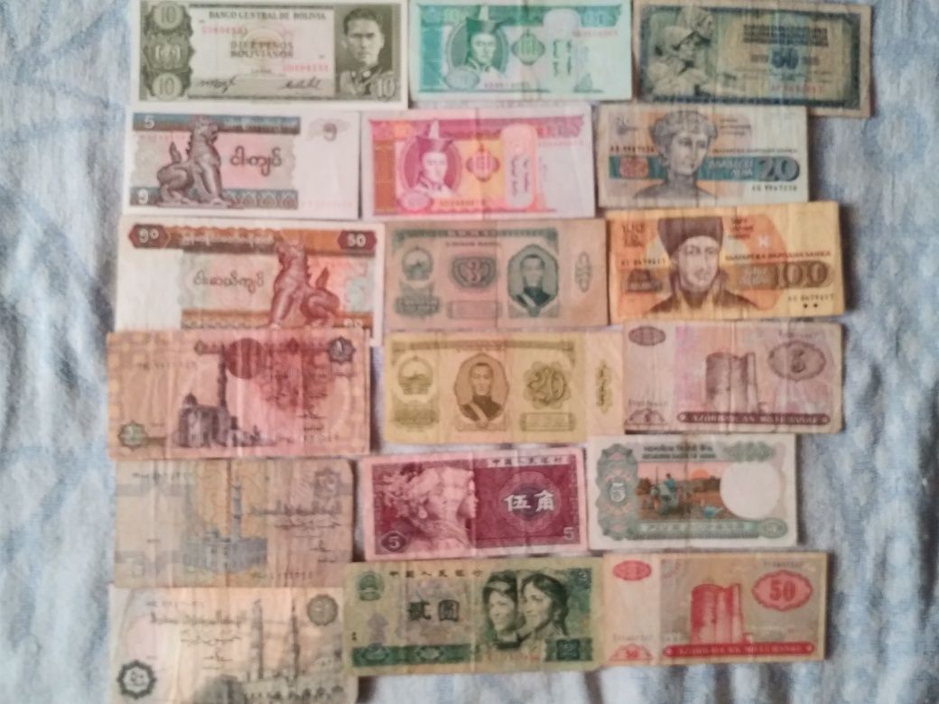 Банкноты разных стран. Украина СССР Индонезия Китай Монголия Индия