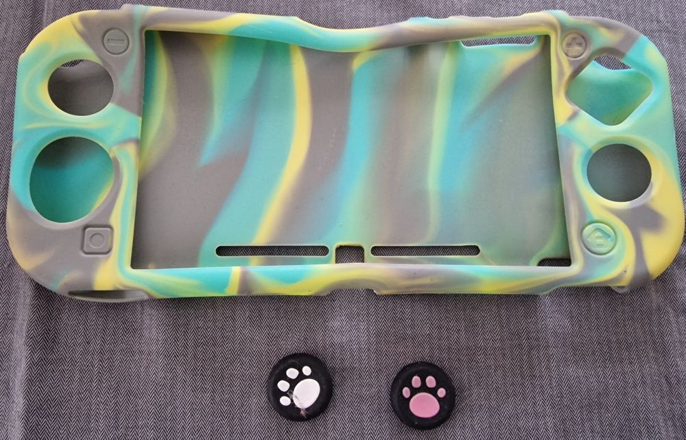 Switch Lite amarela + Jogos