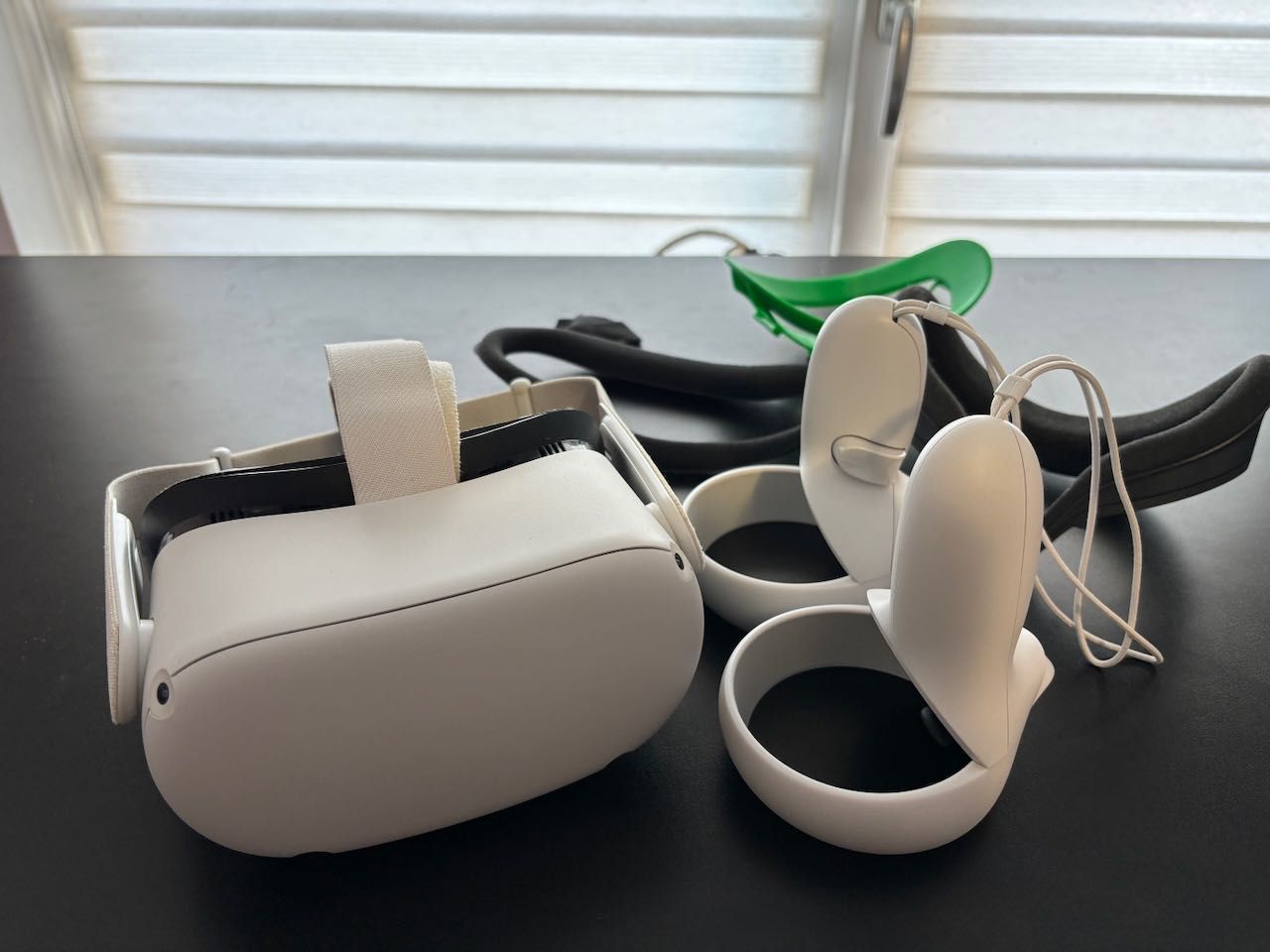 Oculus Quest 2 256GB Окуляри віртуальної реальності