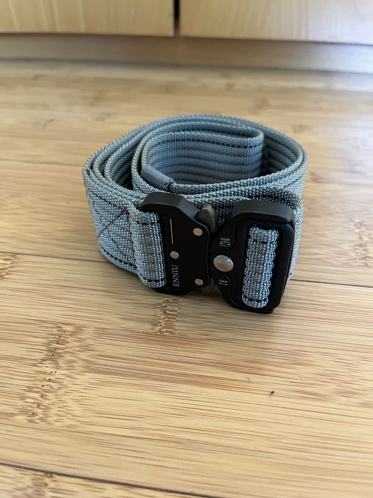 Cinto estilo militar