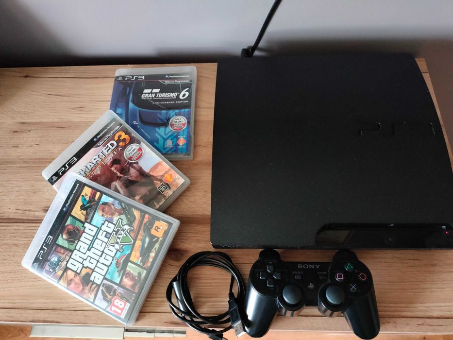 PlayStation 3 250GB + gry