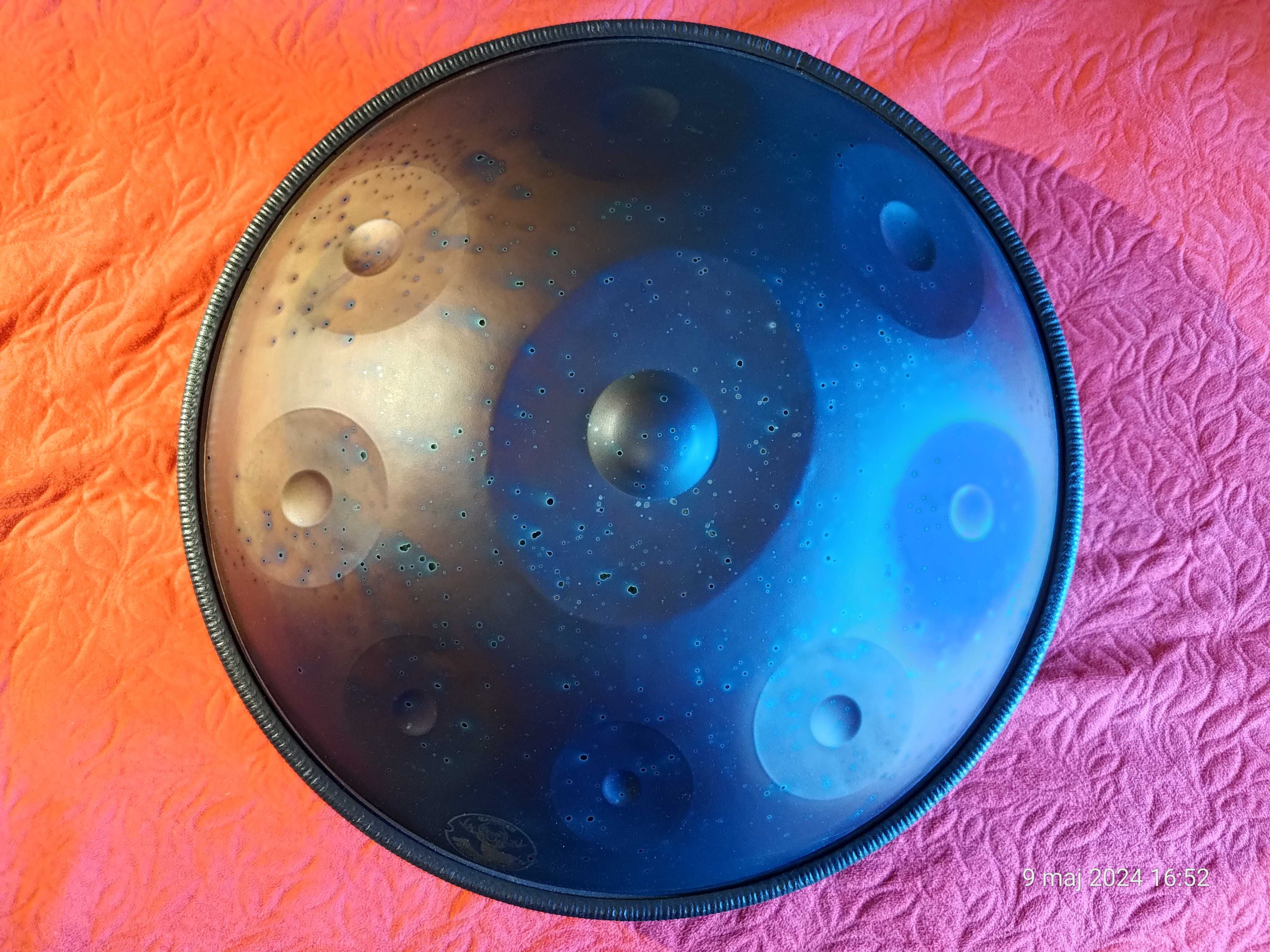 Handpan made by NaturePan Finlandia, zestaw: Handpan, Futerał, Statywy