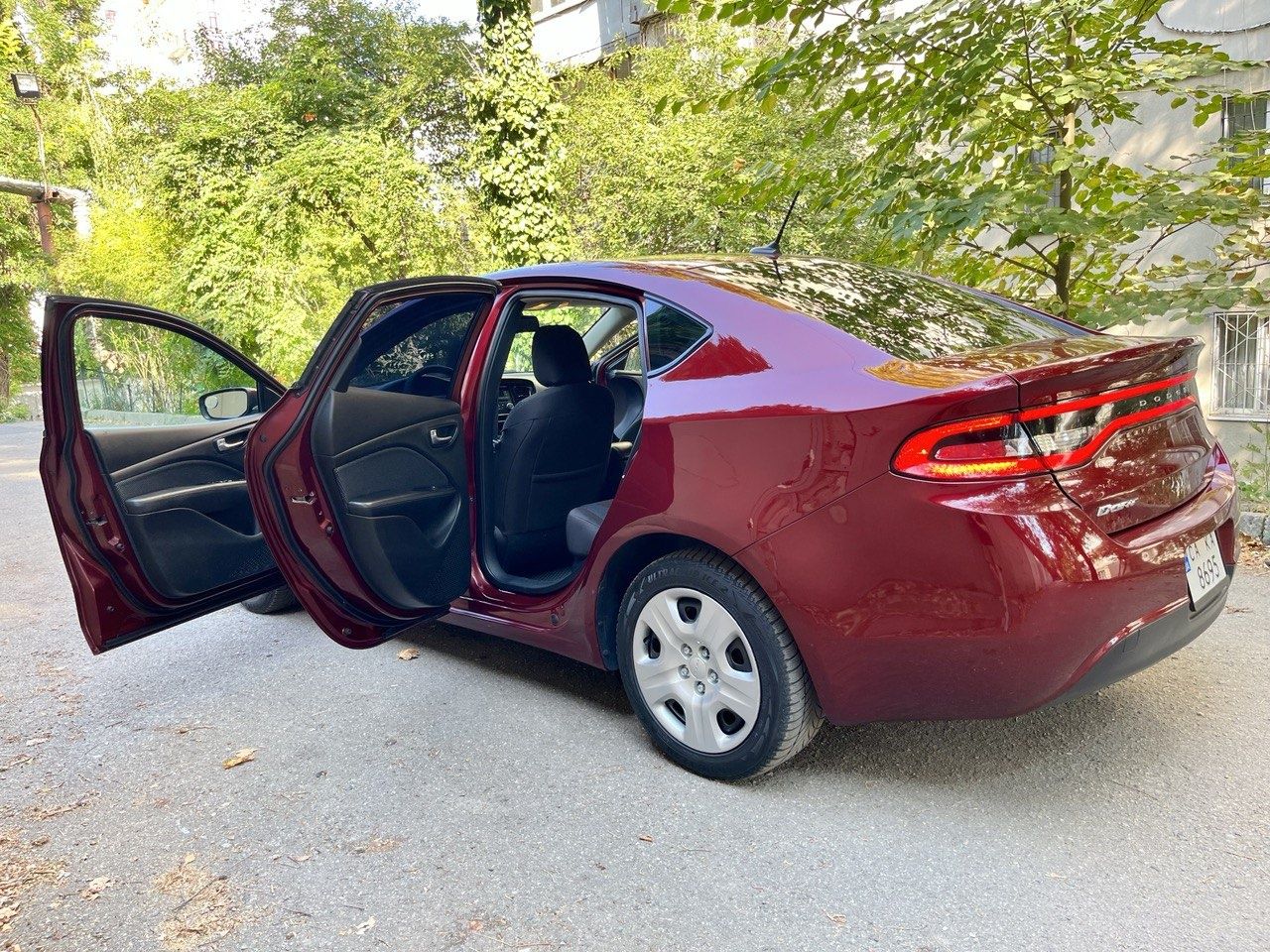 Dodge Dart SE 2.0 л