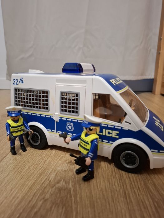 Transporter policyjny Playmobil City Action
