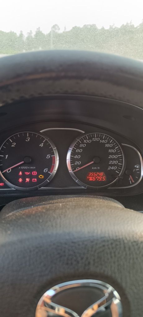 Mazda 6 hatchback 2.0