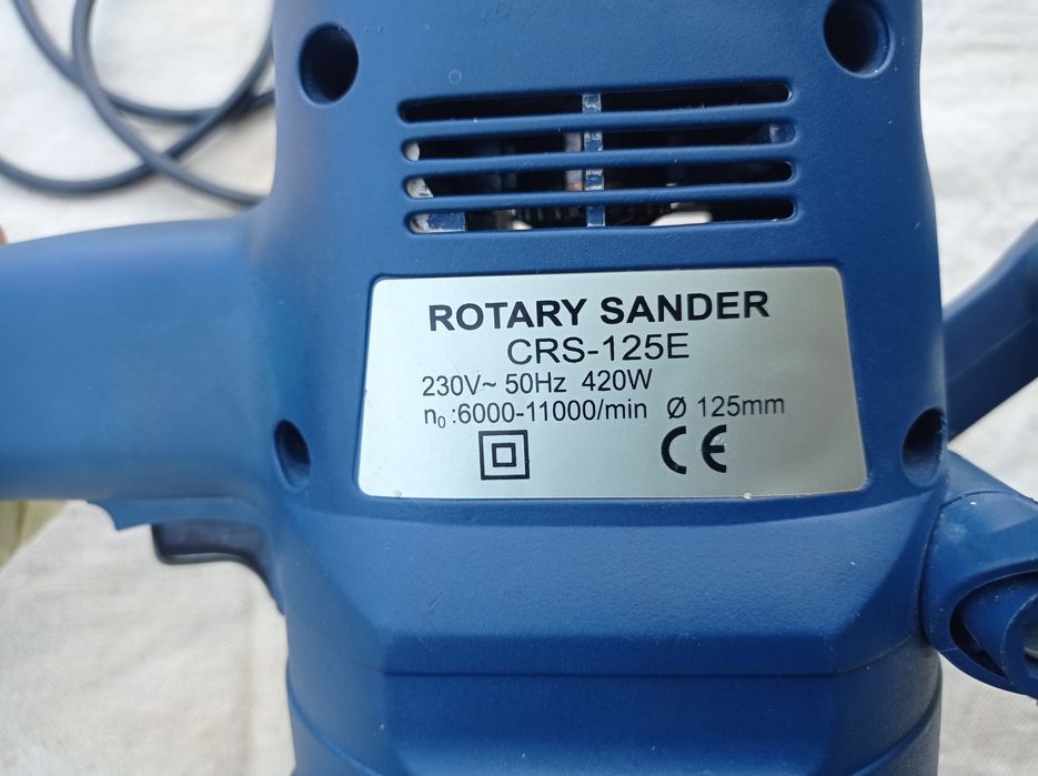 Продам шліфмашинку орбітальну.