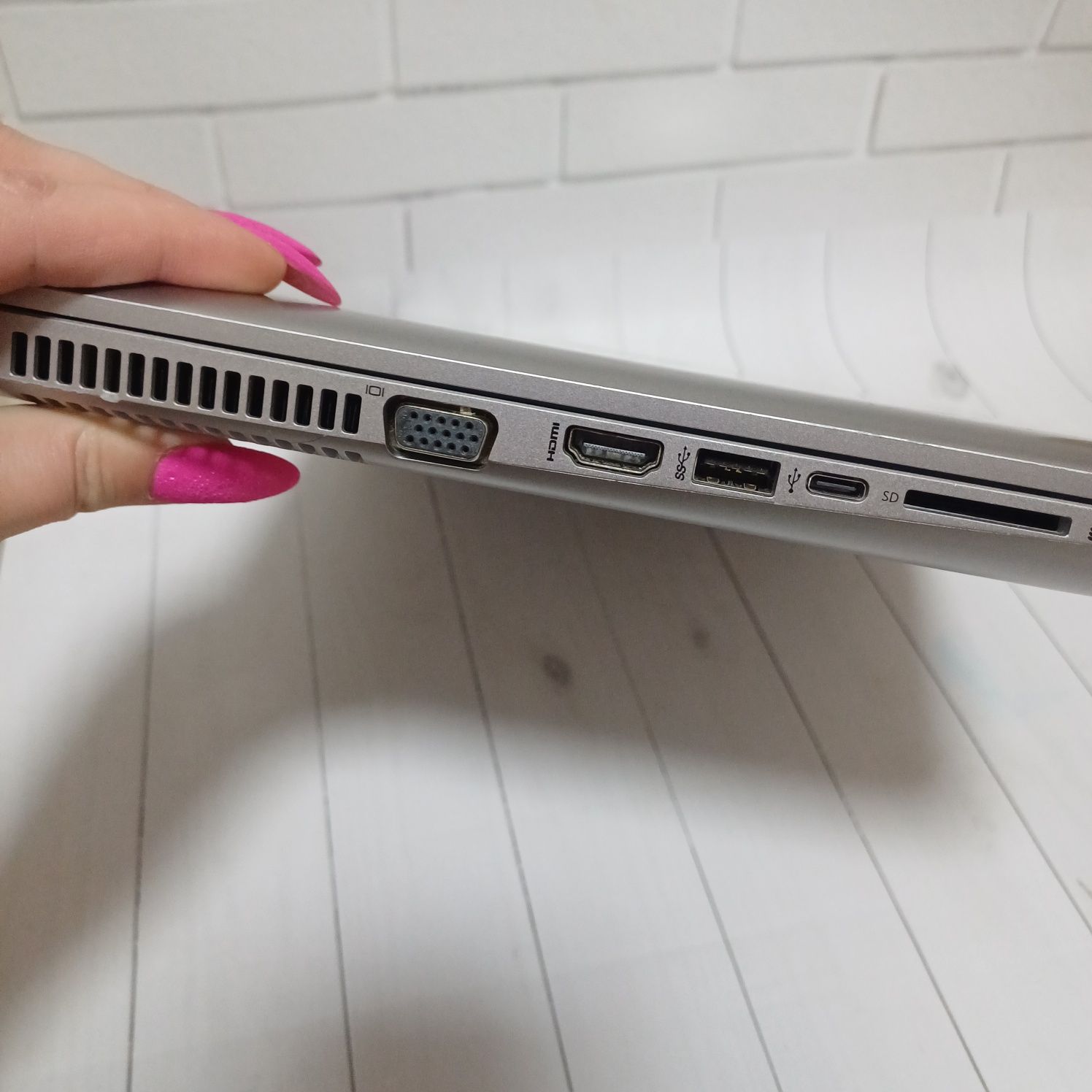 НР 470 G4 Core i5 (i7-7500U) 16 Гб 512 гб