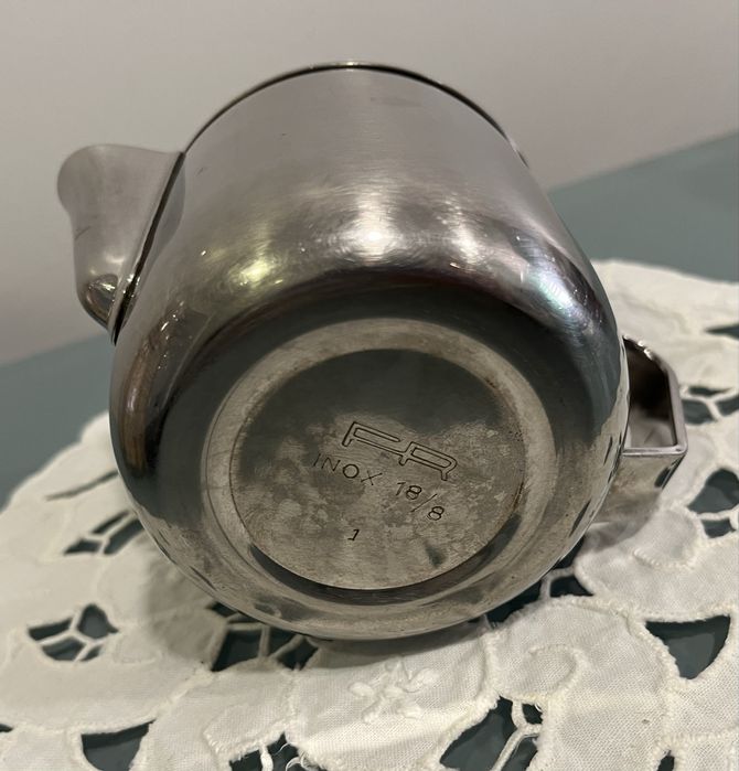 Pequeno Bule em Aço INOX