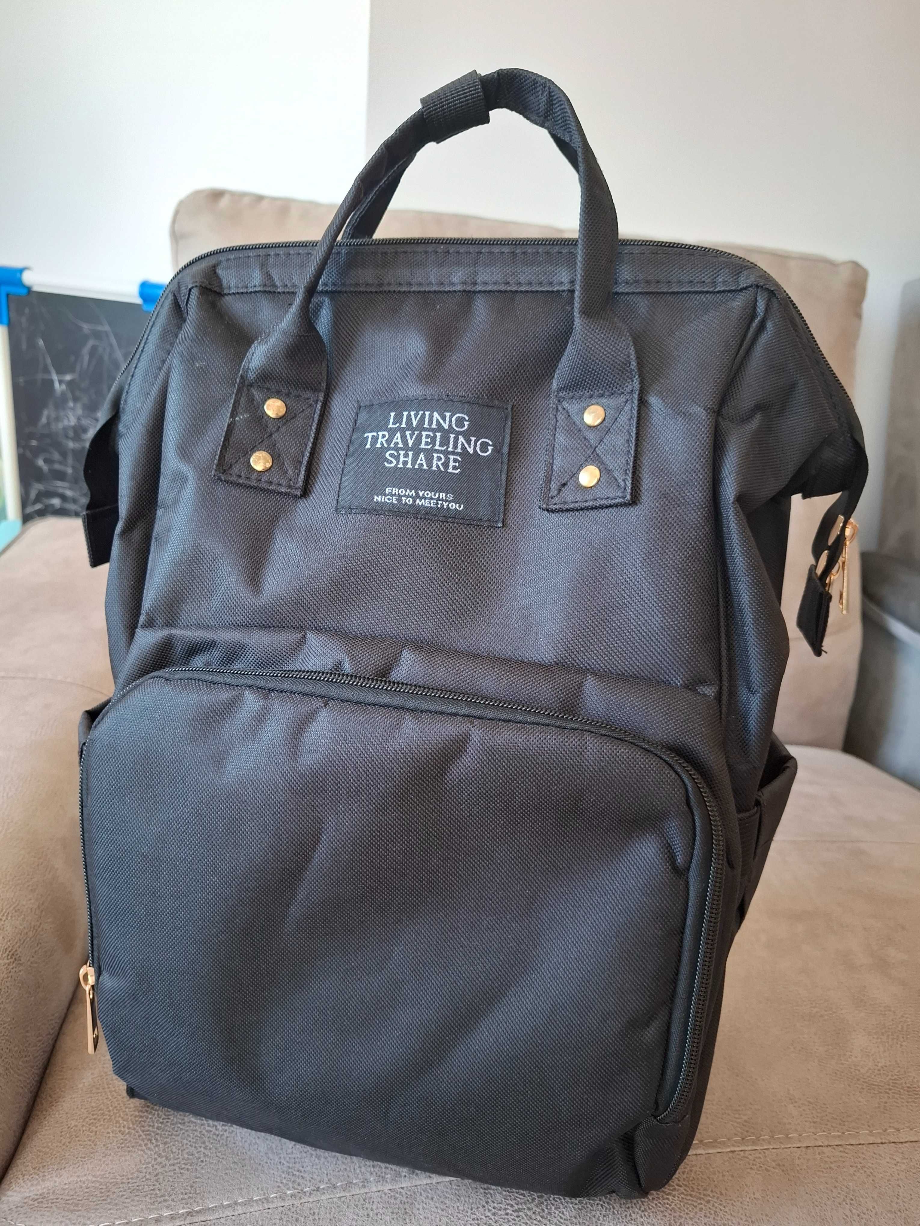 Mochila de fraldas e acessórios para o bebé com grande capacidade