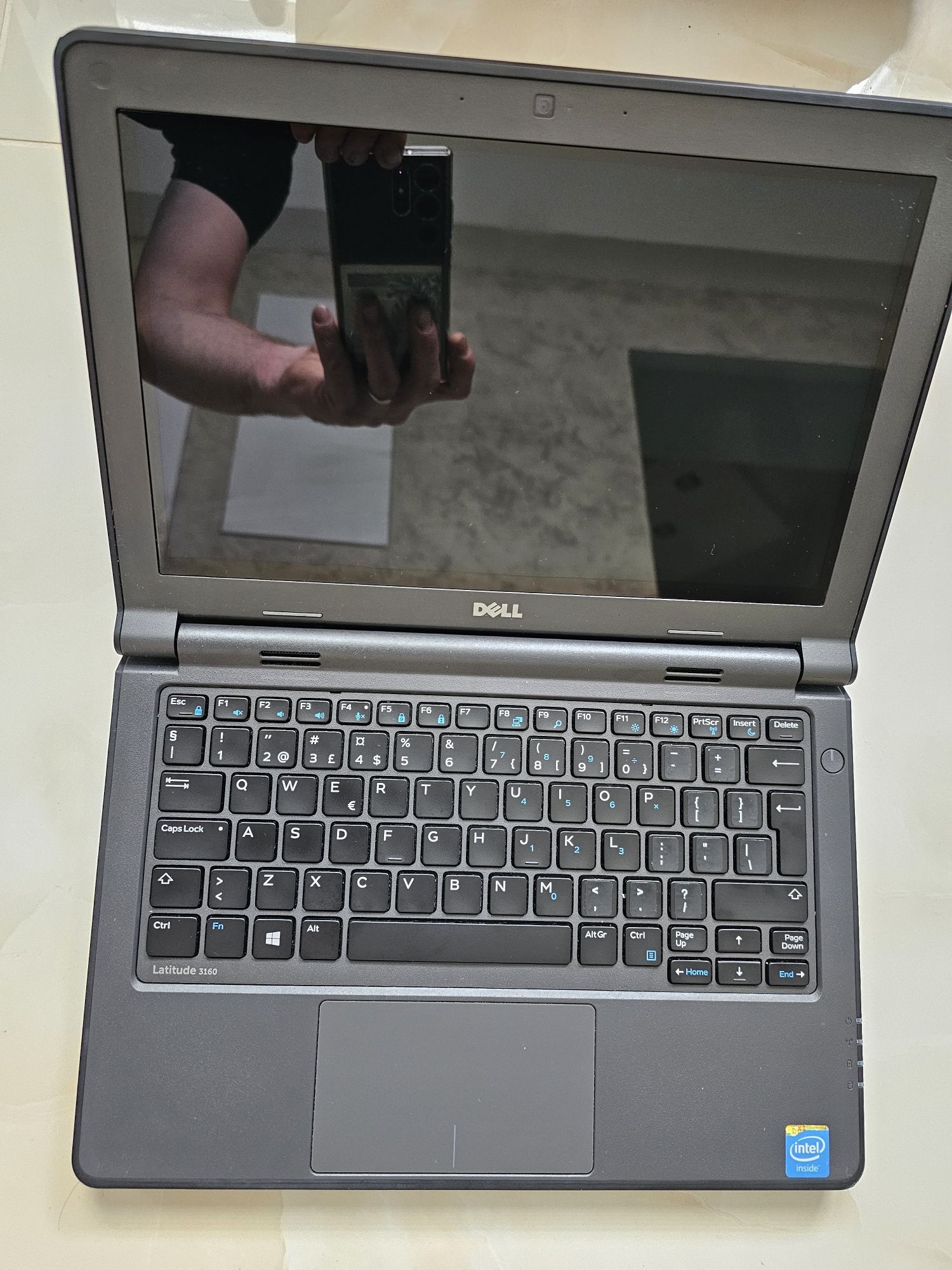 Dell Latitude 3160 Dotykowy  / 4GB DDR4 / Win 10