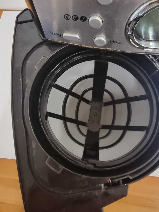 Ekspres przelewowy z młynkiem marki KAM400 AEG/ Elektrolux