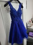 Elegancka suknia balowa w kolorze chabrow