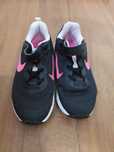 Ténis Nike pretos 34