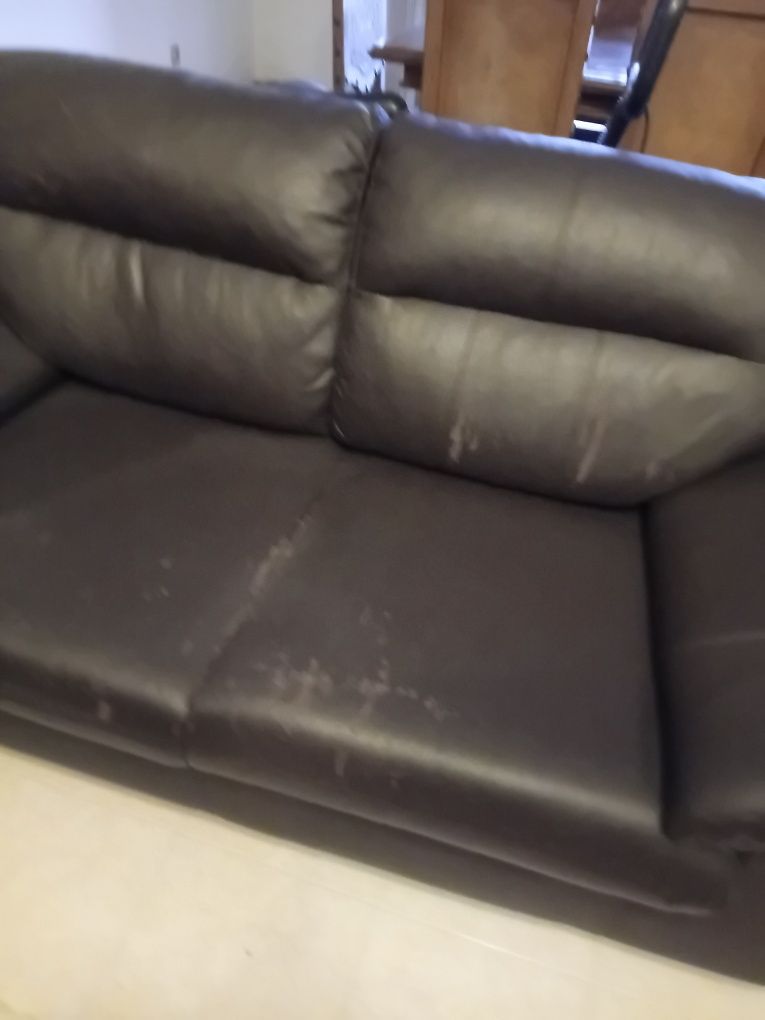 URGENTE -Sofas de dois e três lugares