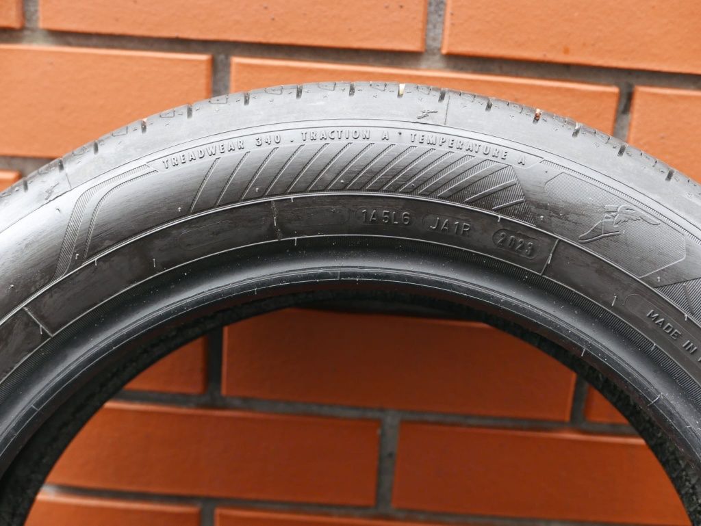 Goodyear Efficientgrip Performance 2    175/65 R17 87 H