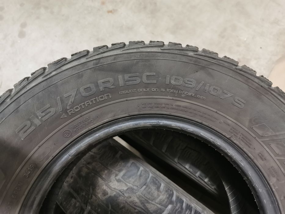 Opony zimowe nokian 215/70R15C