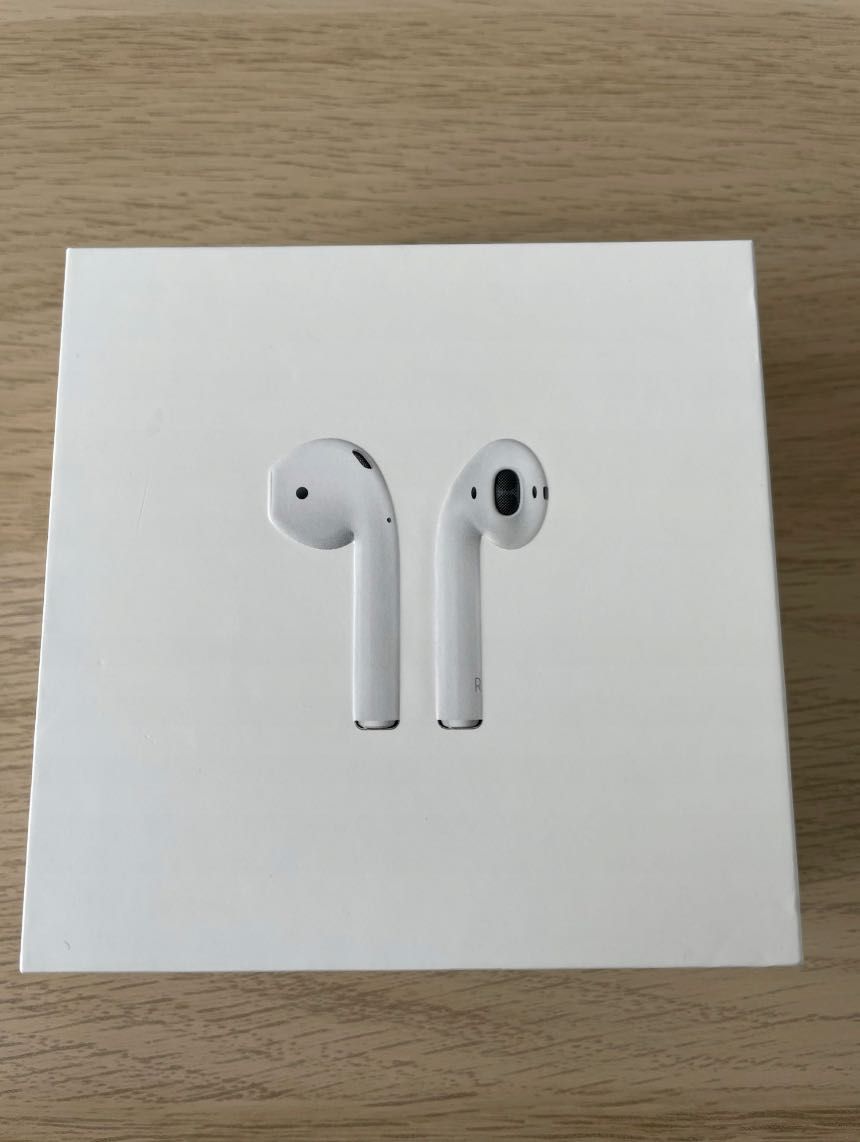 Apple AirPods 2 gen, Komplet