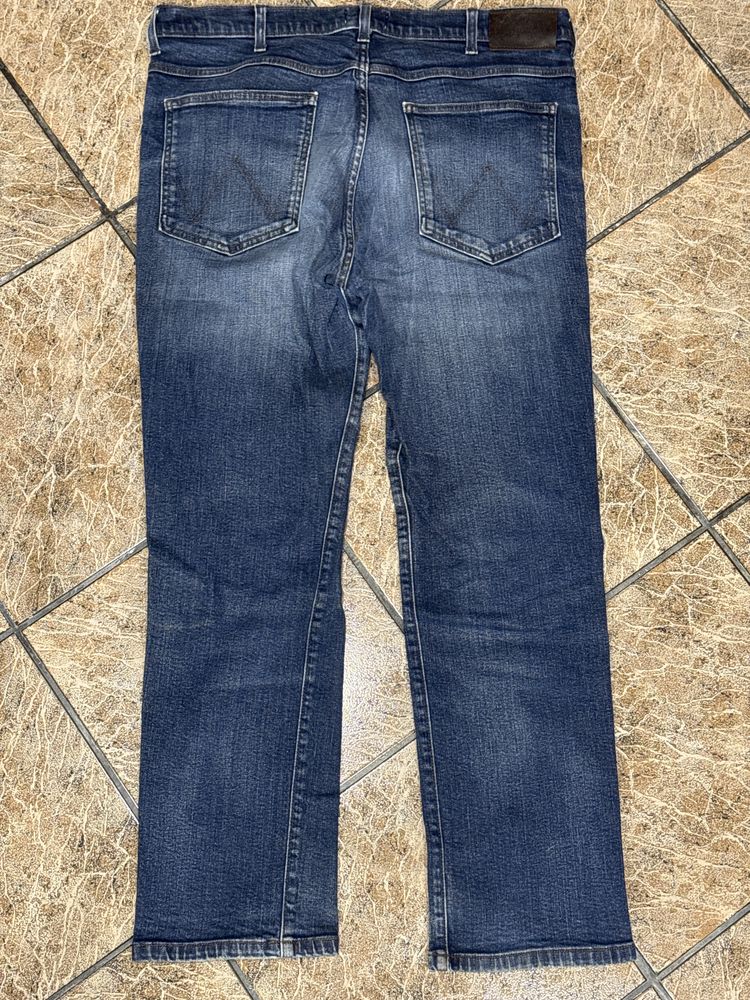 Spodnie jeansy Wrangler Arizona