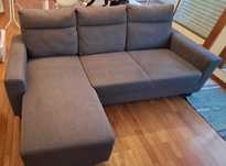 Sofá cinzento com 3 lugares e chaise longue