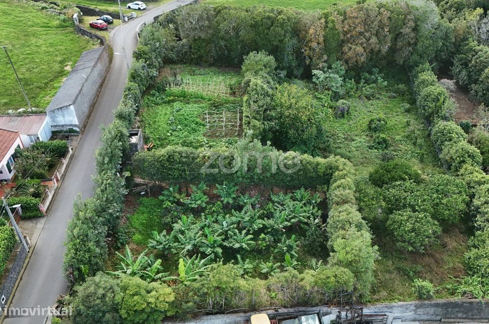 Terreno Rústico com Potencial Urbanizável – Capelas, Ponta Delgada