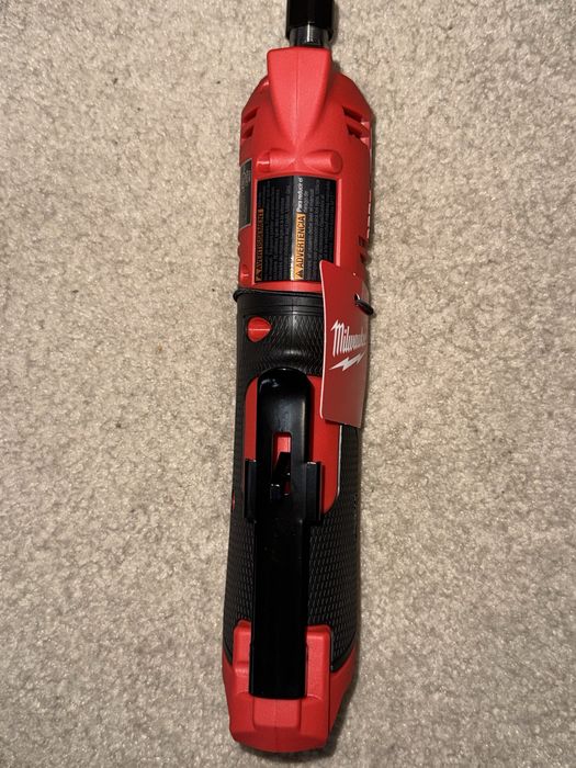 Szlifierka prosta palcówka Milwaukee Fuel M12 + 2xbatetia