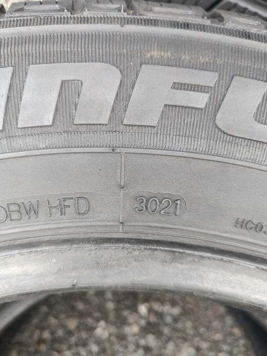 Opony Zimowe 215/65-16c Busy 2 Sztuki