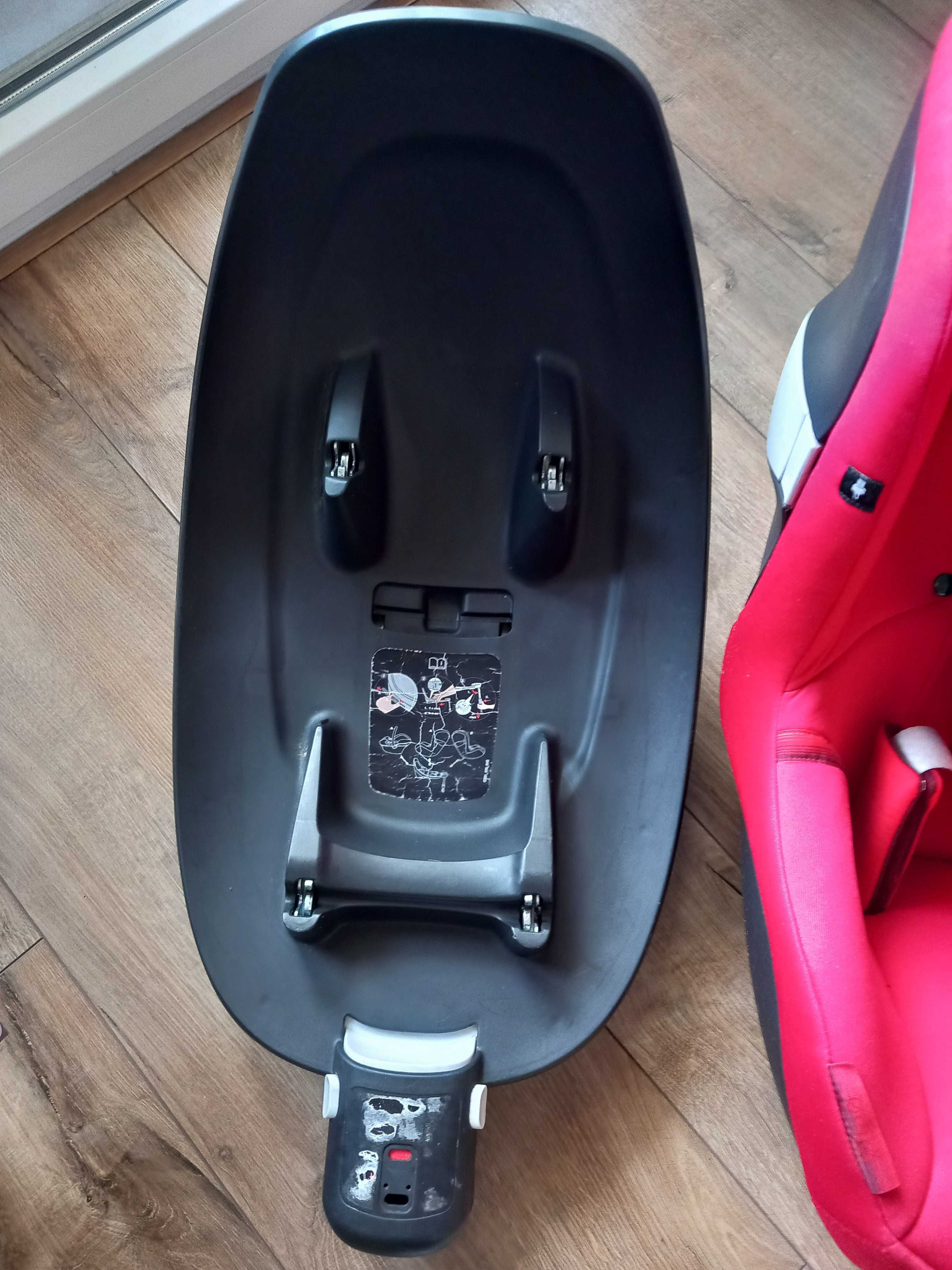 Cybex Sirona M2 I-Size wraz z BAZĄ ISOFIX M
