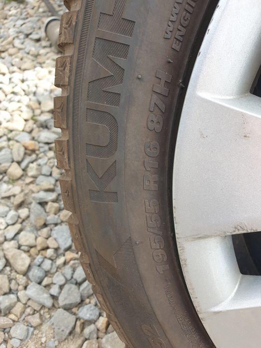 Opony KUMHO 195/55/16 felgi Bmw 5x120 et33 6,5x16 2024 rok
