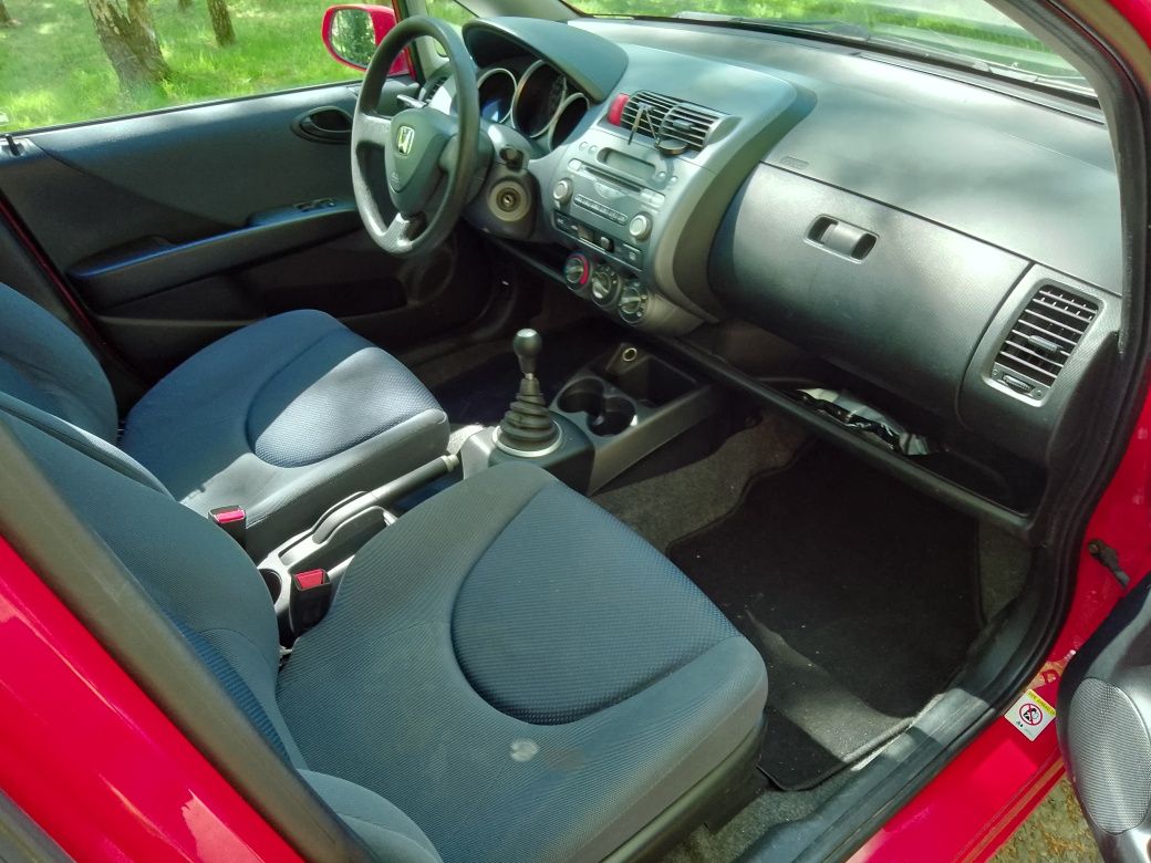 Honda Jazz z Niemiec klimatyzacja techniczne super stan