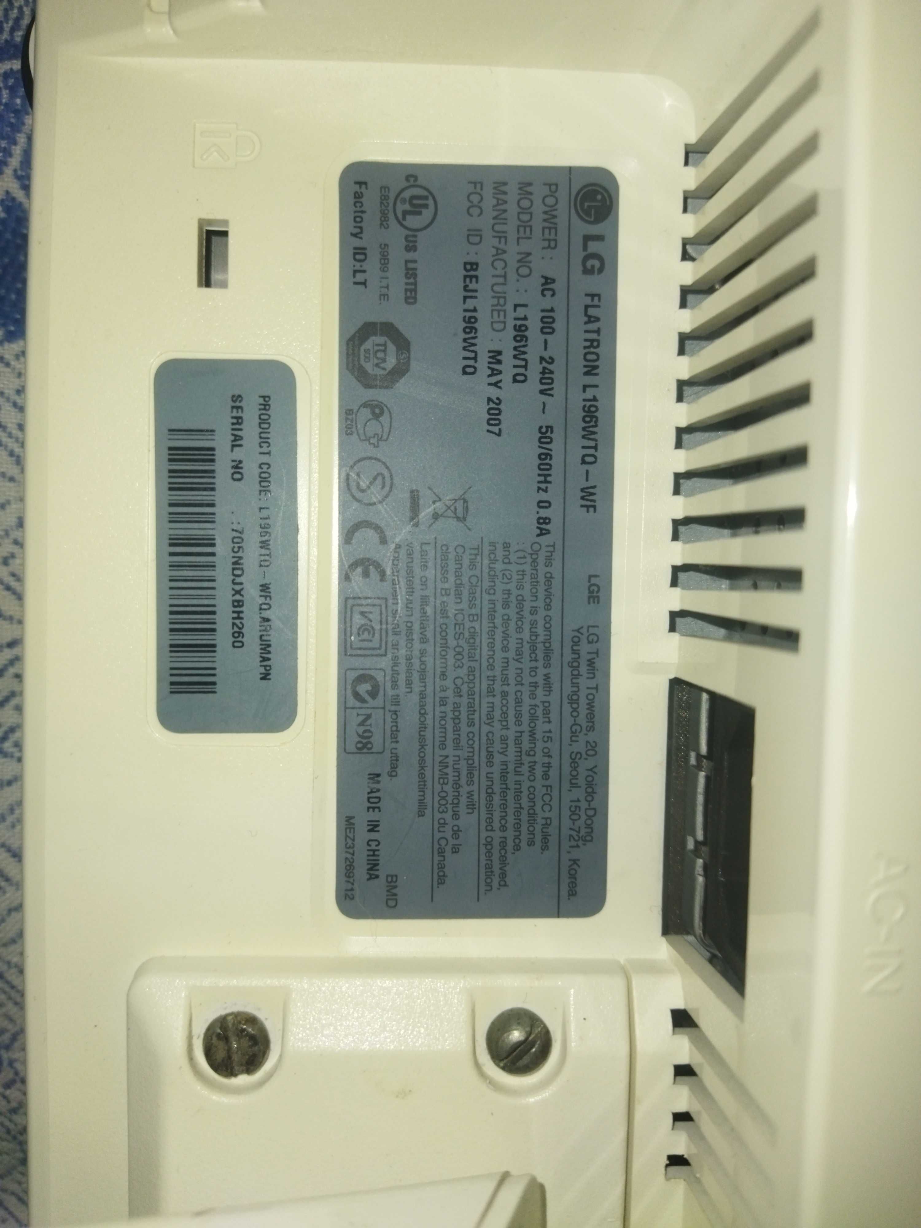 монитор lg flatron L196WTQ - WF