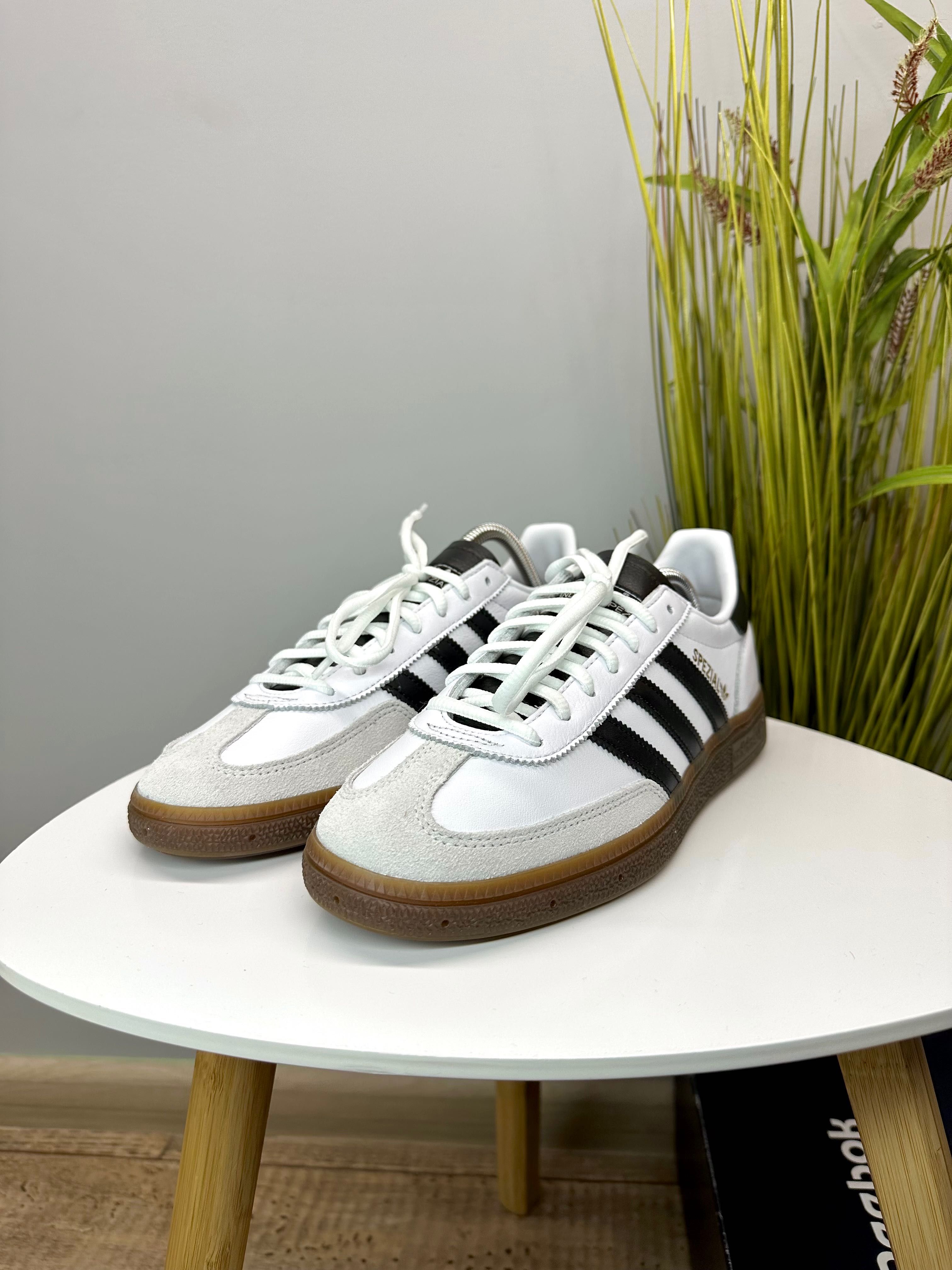 Нові ! Оригінальні кросівки Adidas Handball Spezial ( IE3403 )