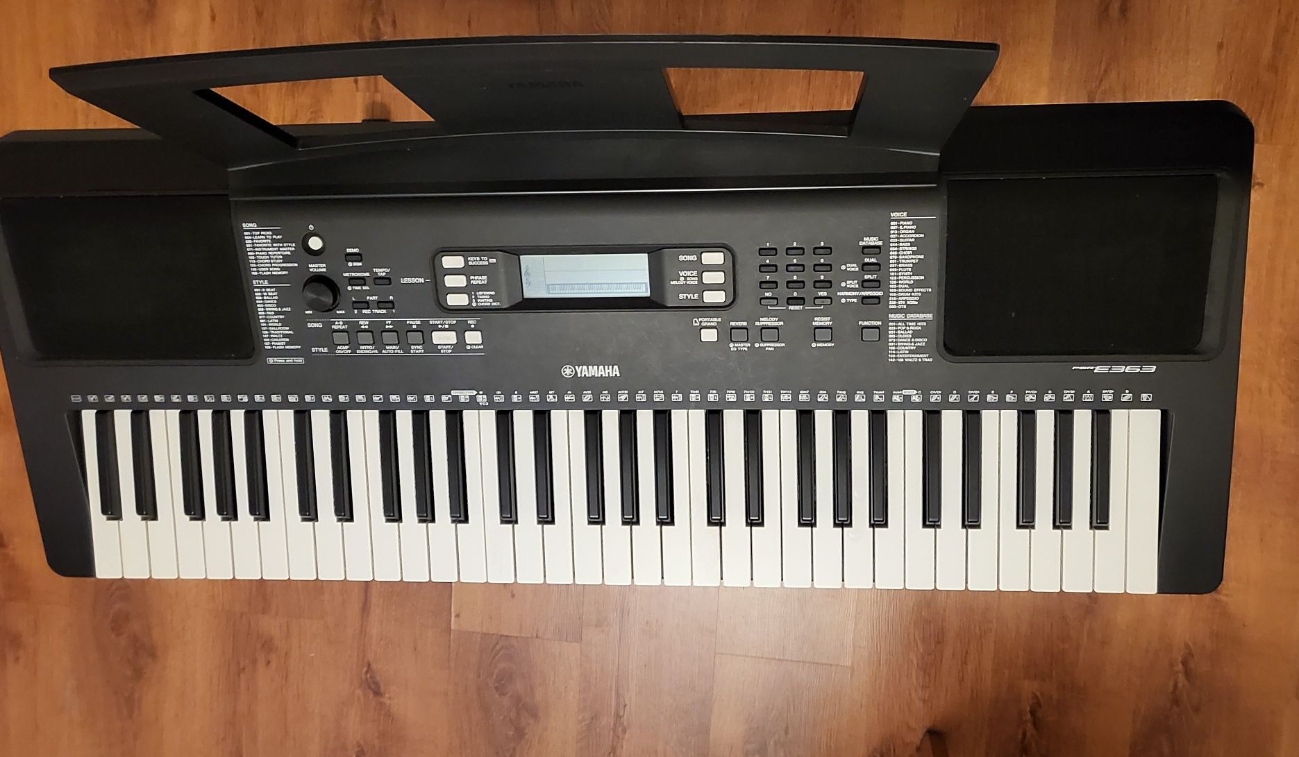 Kayboard Yamaha PSR E363