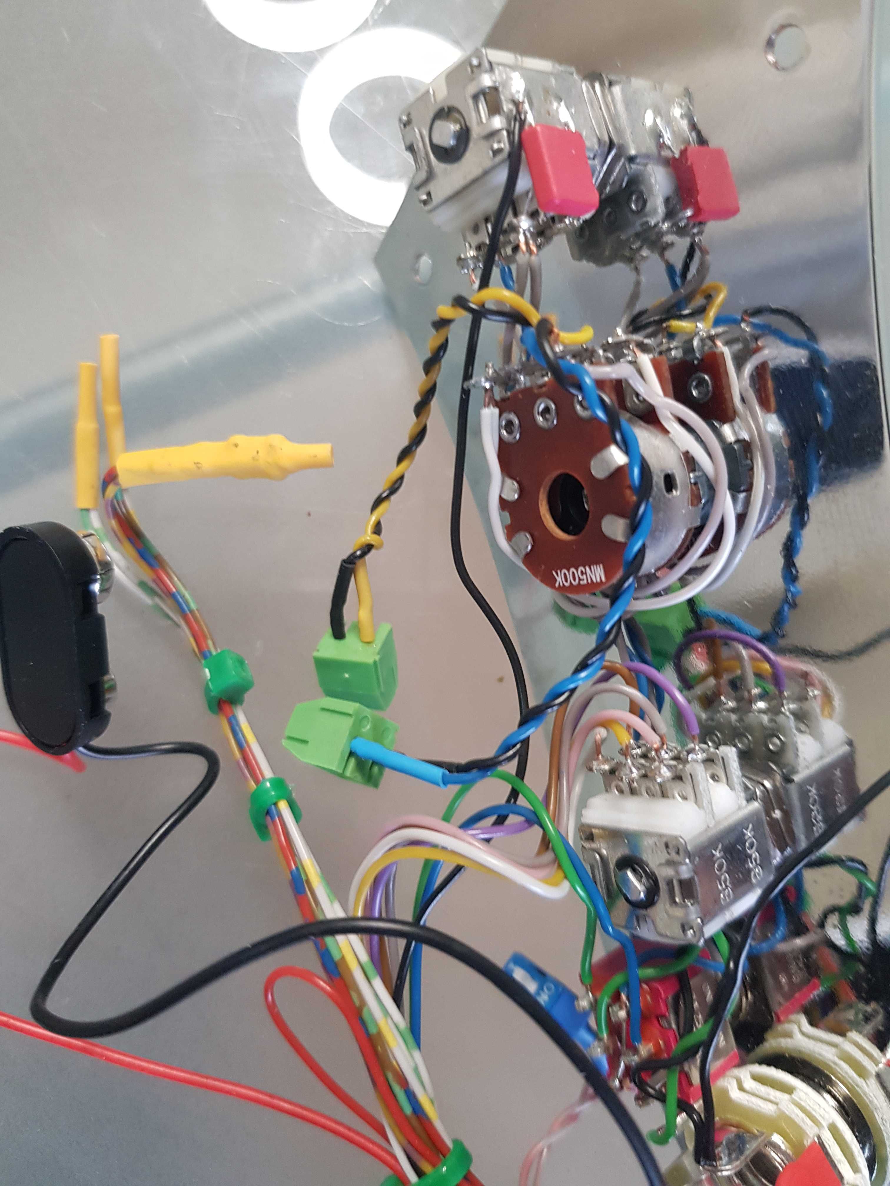 Preamp do gitary basowej