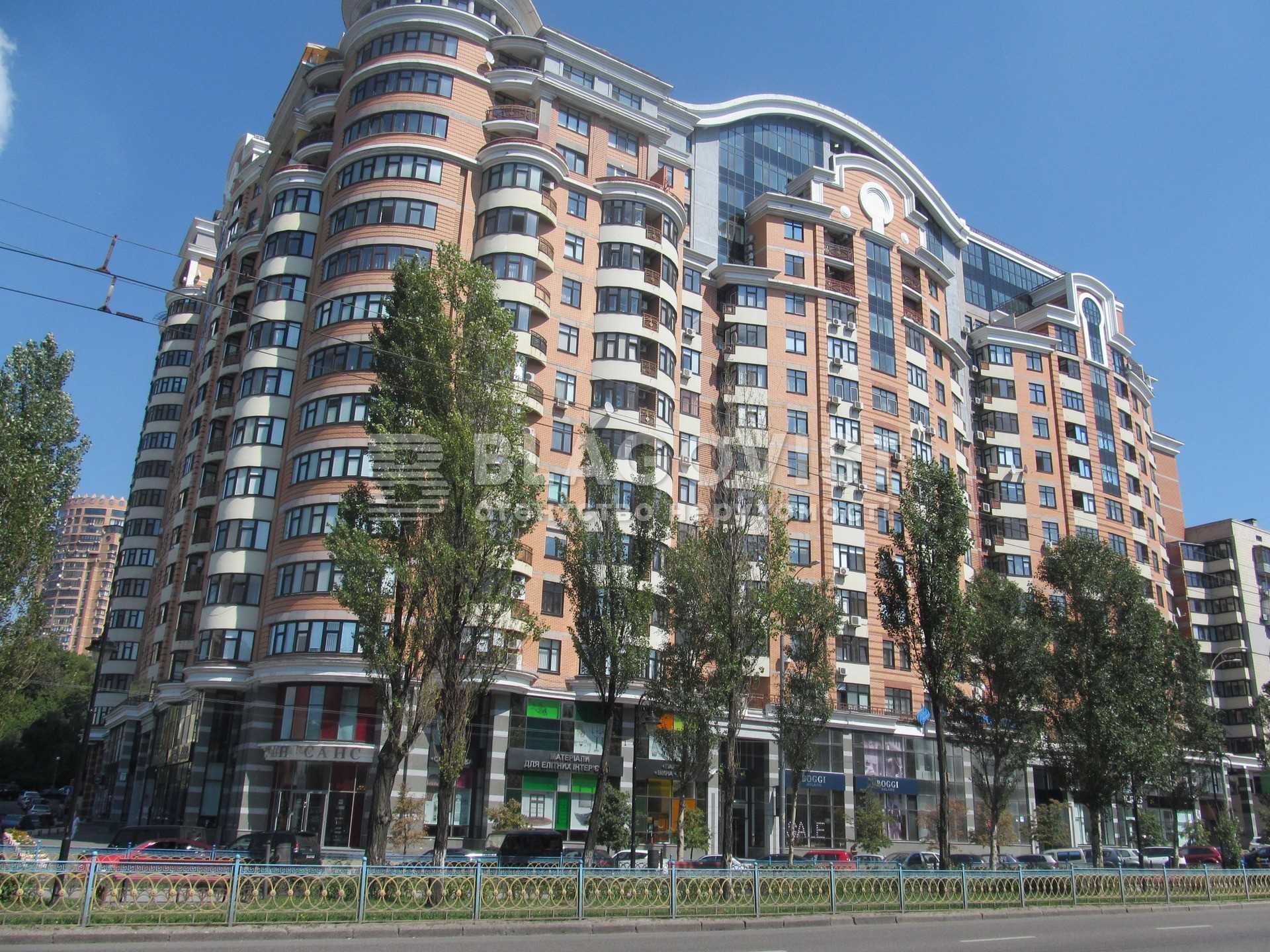 Продается 2 комнатная квартира Леси Украинки 7Б