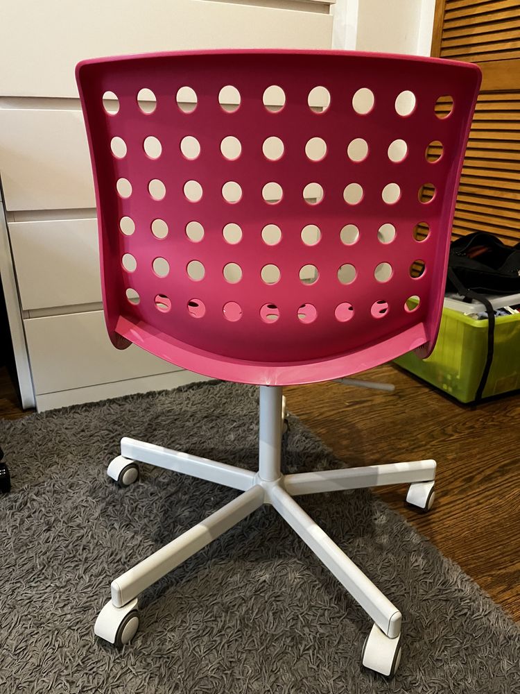 Krzesło obrotowe regulowane do biurka Ikea