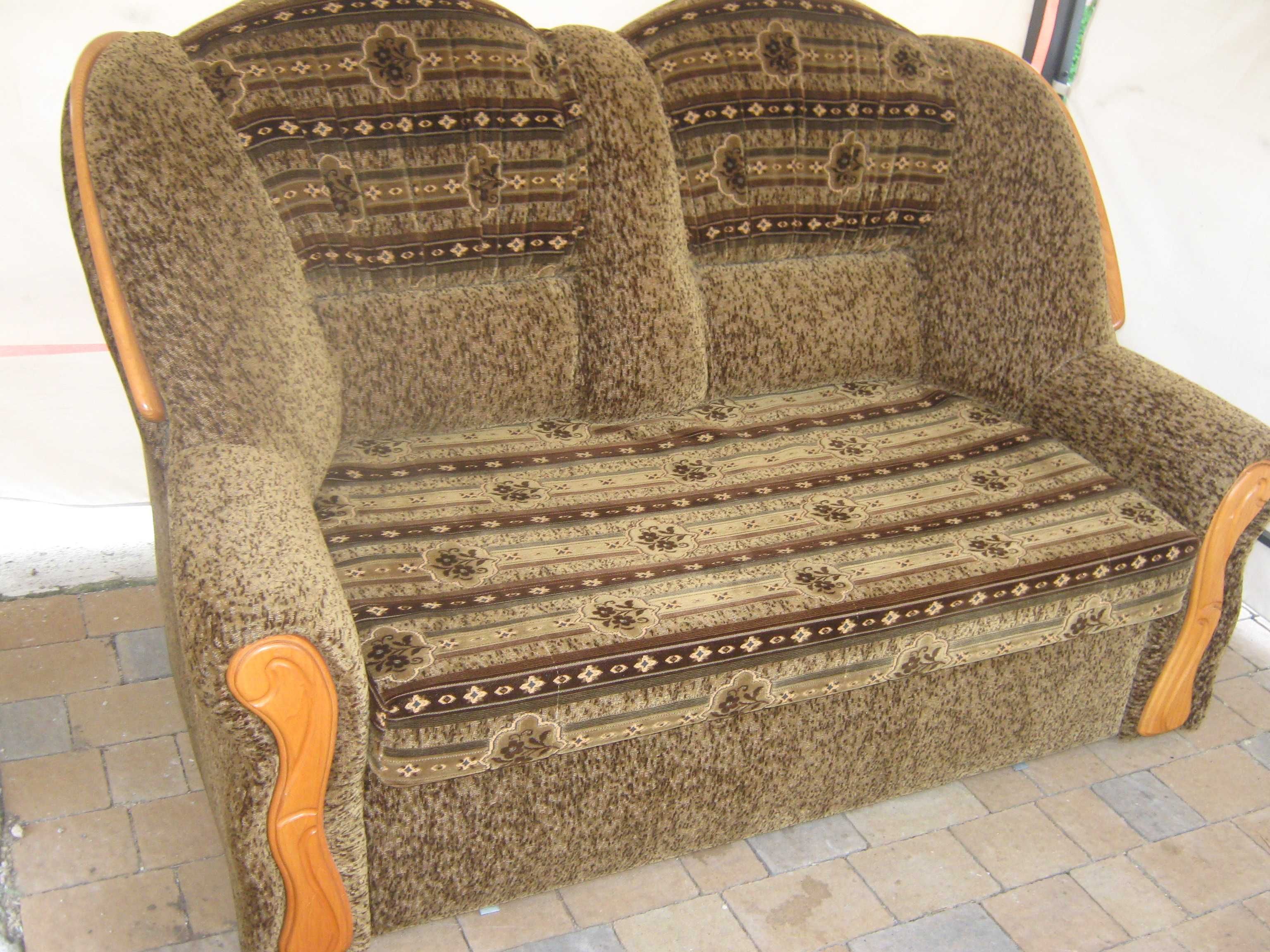 Sofa dwuosobowa  z funkcją spania