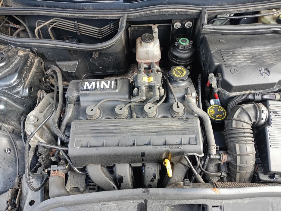 Mini One  1.6 benzyna , 2006 r , 280 tys km przebieg