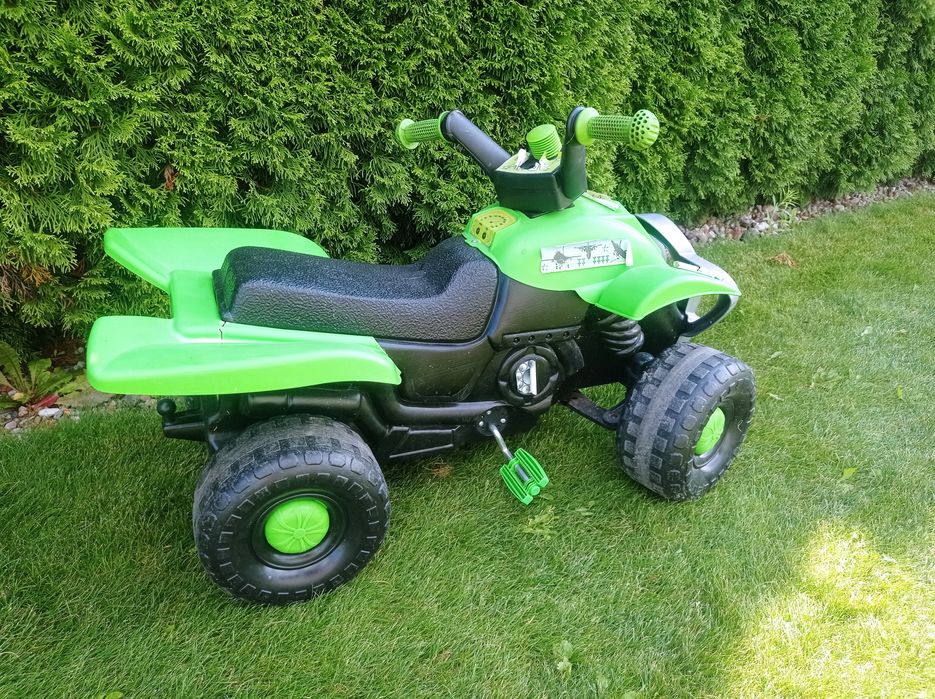 Quad na pedały, jeździk samochodzik